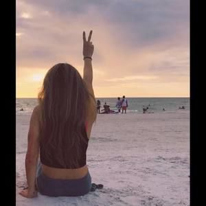 Meet your Posher, Lin